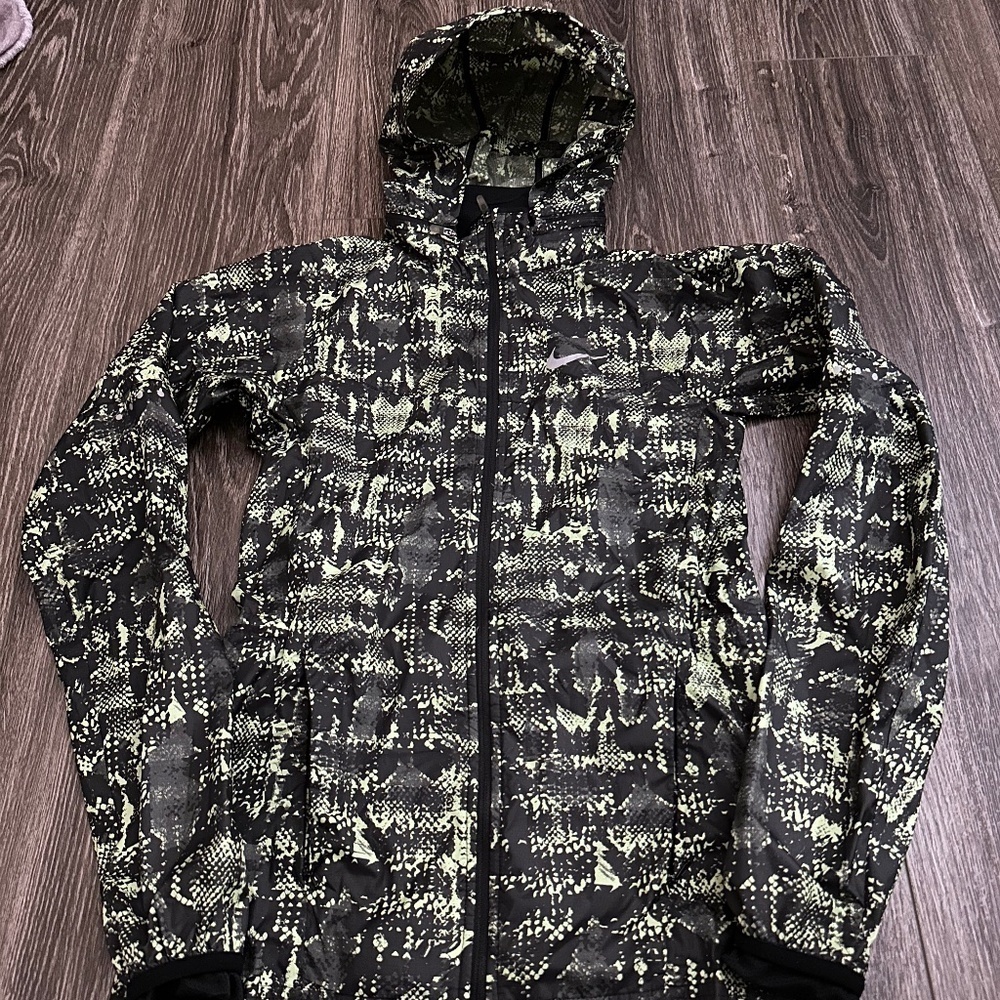 Nike Running Lightweight Jacket Womens size XS Snakeskin Removable Hood-Vented